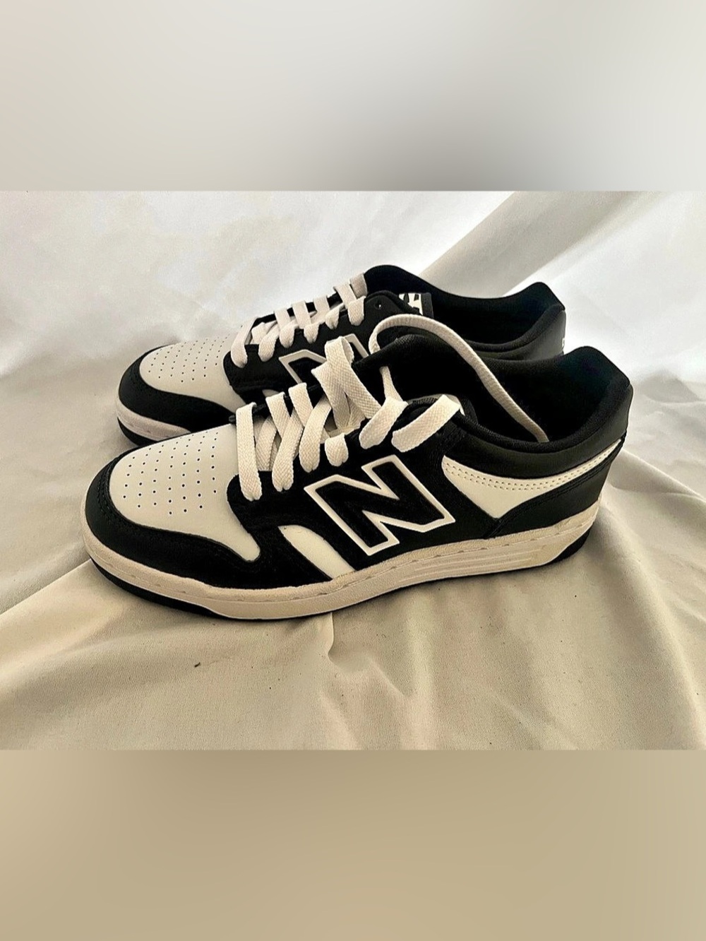 New Balance 480 Women's Sneakers Black & White US BNWT 6.5w or 5y